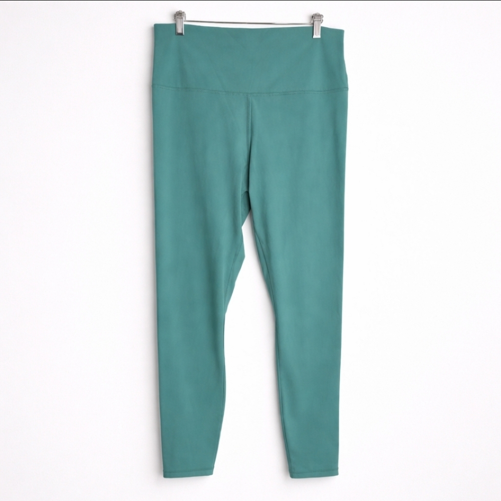 NWT Everlane Perform Ankle Leggings Size XL Soft Green High Rise